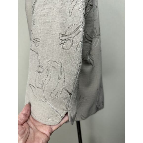 Tan Jay Women’s Blazer Jacket Sz 12 Tan Embroidered Classic Classy Chic Feminine - Picture 8 of 13